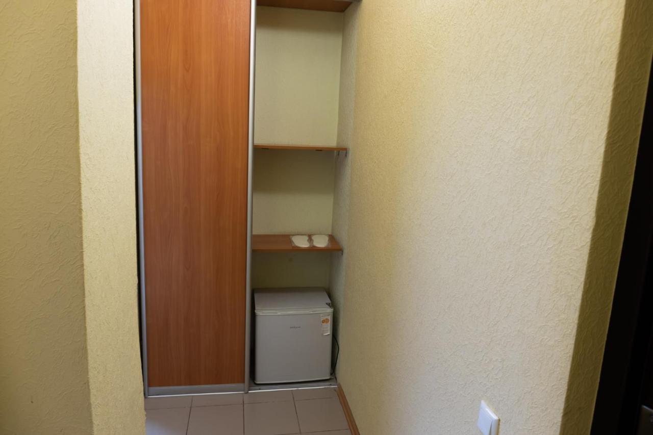Central Bus Station Hotel Dniepropietrowsk Zewnętrze zdjęcie